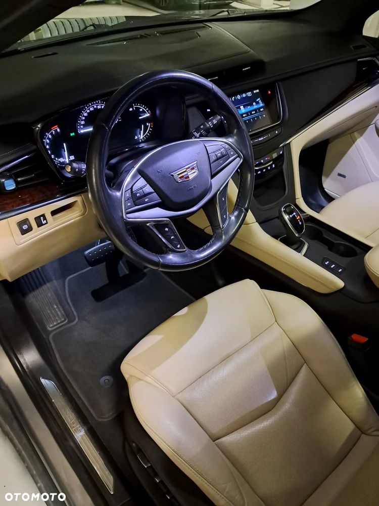 Cadillac XT5 3.6 V6 AWD Luxury - 11