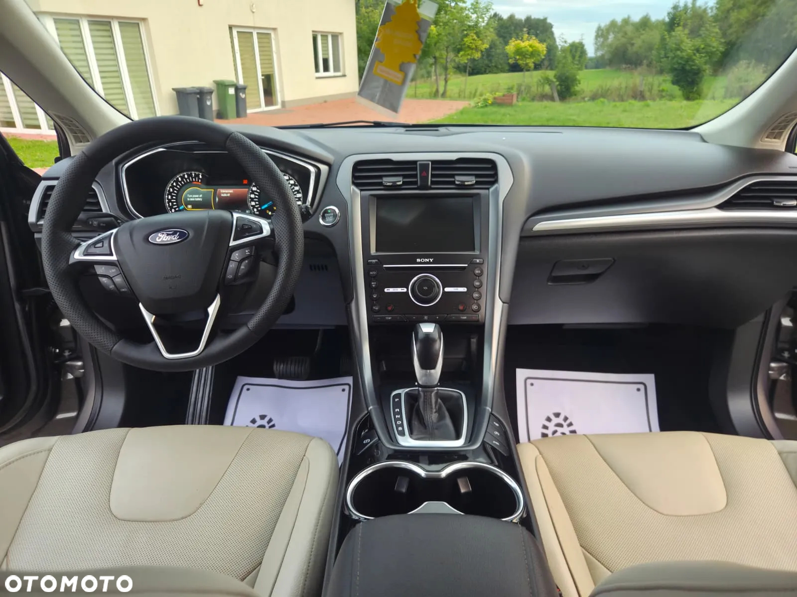 Ford Mondeo 2.0 EcoBoost Titanium - 22