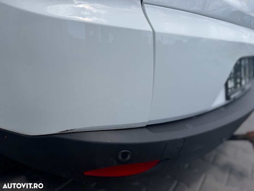 Renault Megane ENERGY dCi 110 Start & Stop Bose Edition - 10