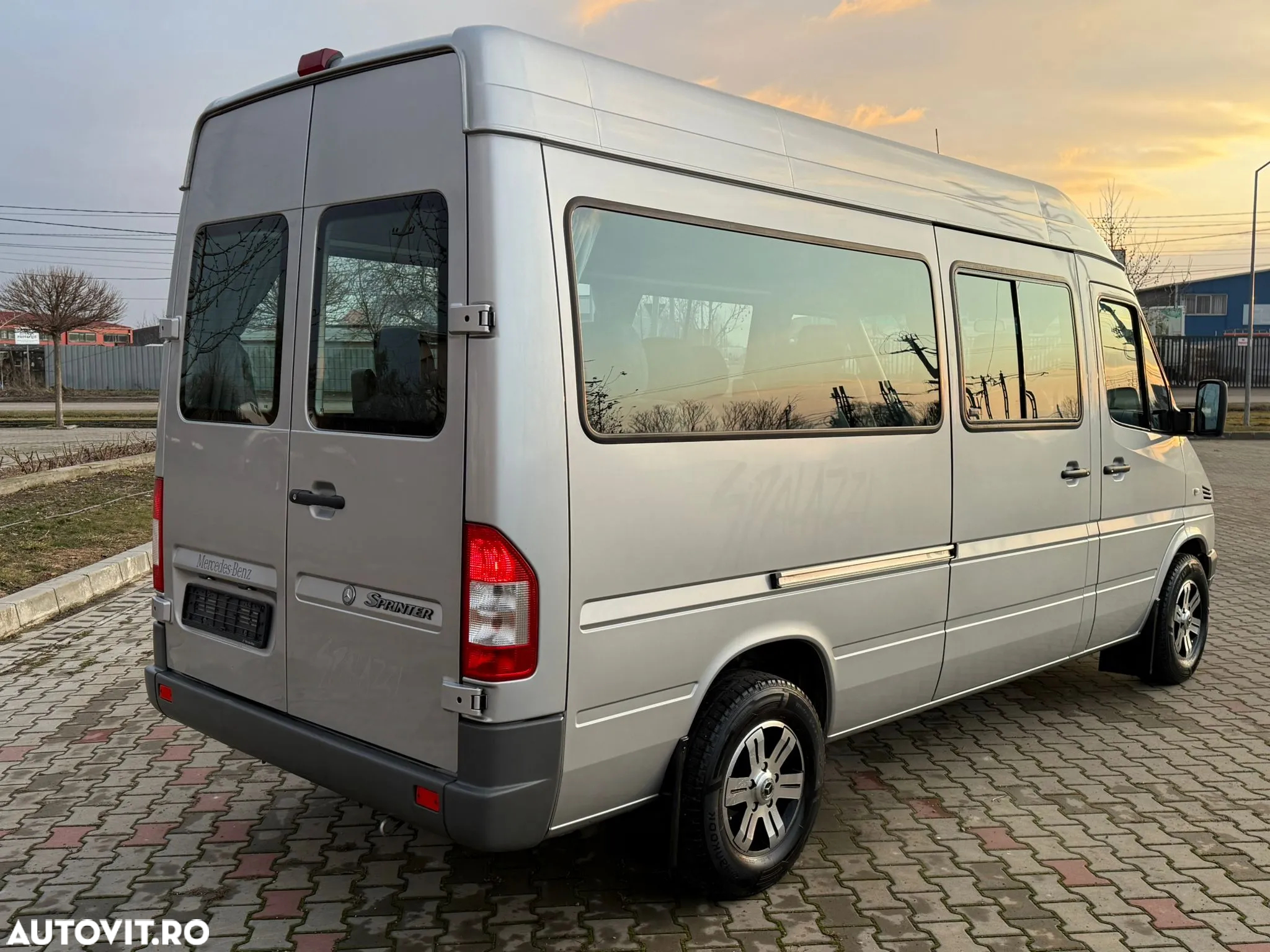 Mercedes-Benz Sprinter 316 CDI 903.623 - 11