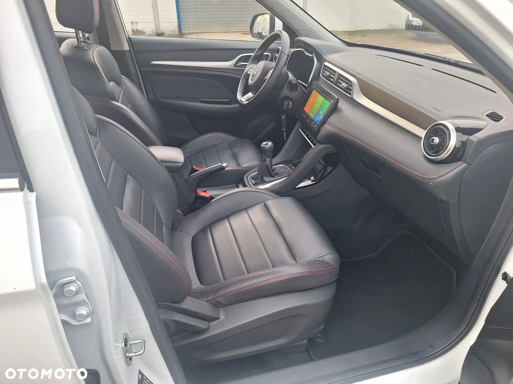 MG ZS ICE 1.5 VTI-tech Comfort - 28