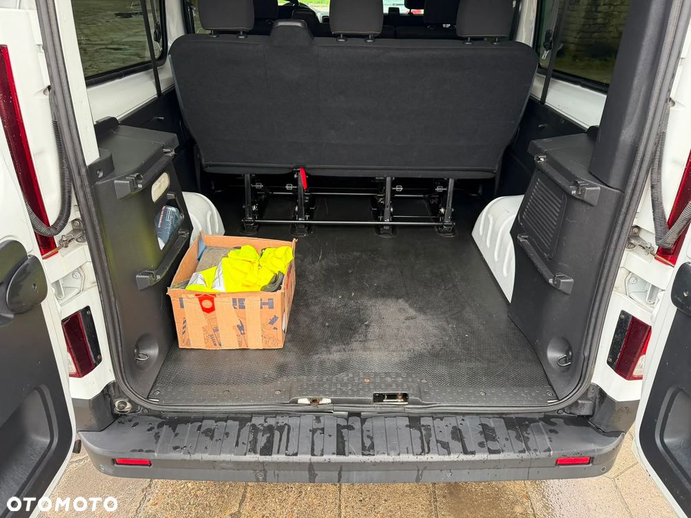 Renault Trafic ENERGY Grand Combi Authentique - 18