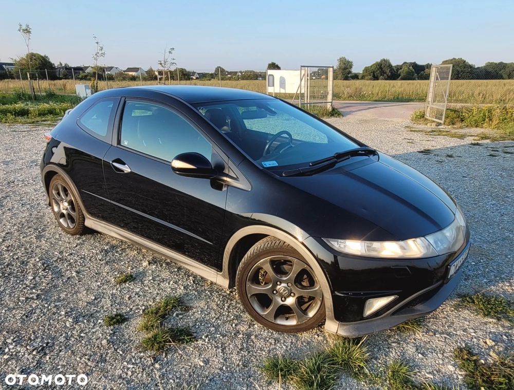 Honda Civic 1.8 LX Coupe - 10