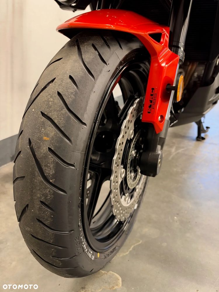 Kawasaki Versys 1000 - 20