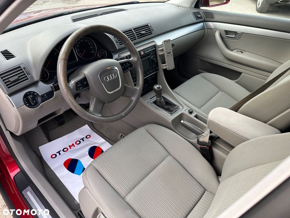 Audi A4 Avant - 17
