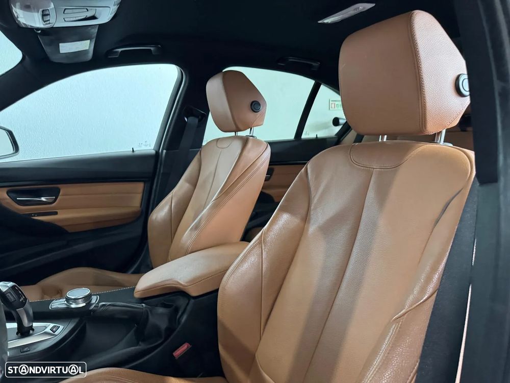 BMW 330 e iPerformance Pack M - 18