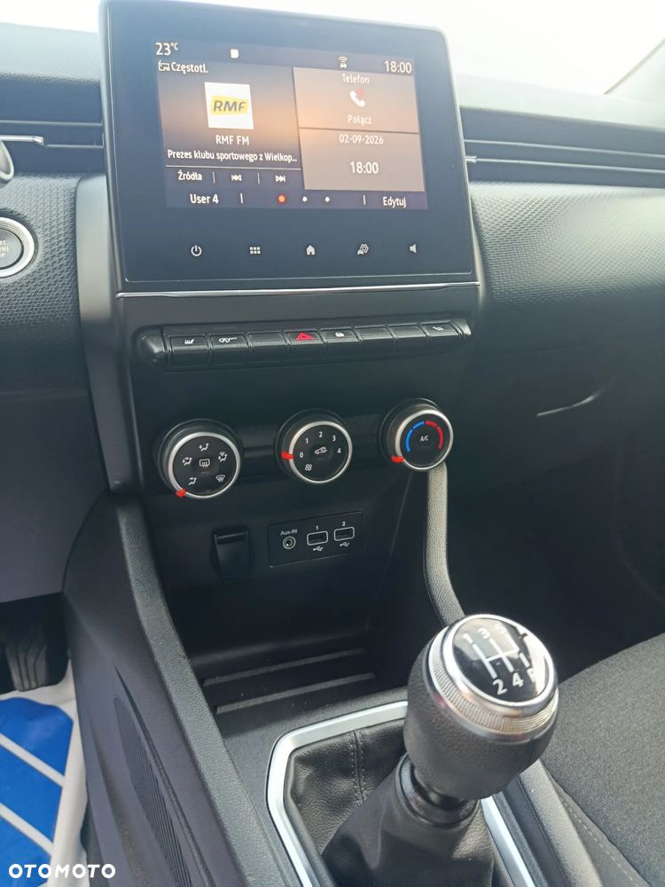 Renault Clio - 29