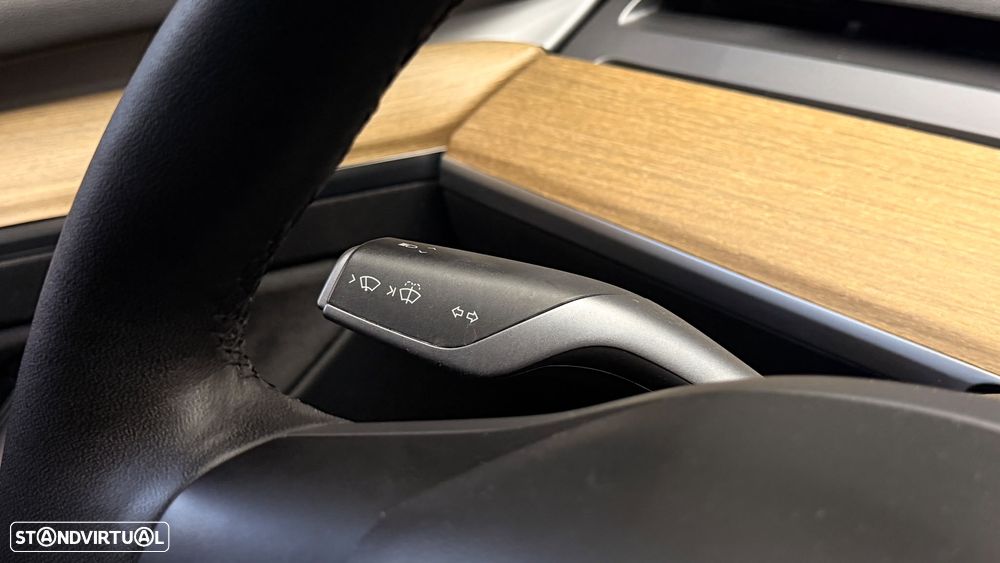 Tesla Model 3 Long Range Tração Integral - 31
