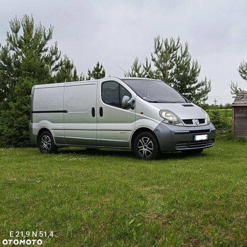 Renault Trafic - 16