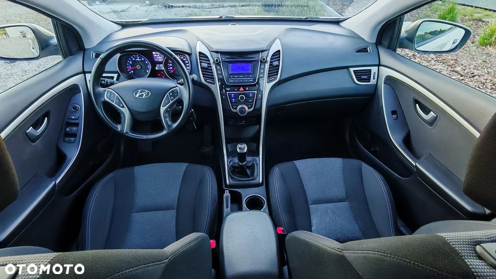 Hyundai i30 - 12