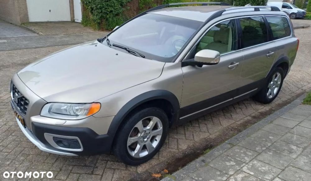 Volvo XC 70 3.2 AWD Summum - 34