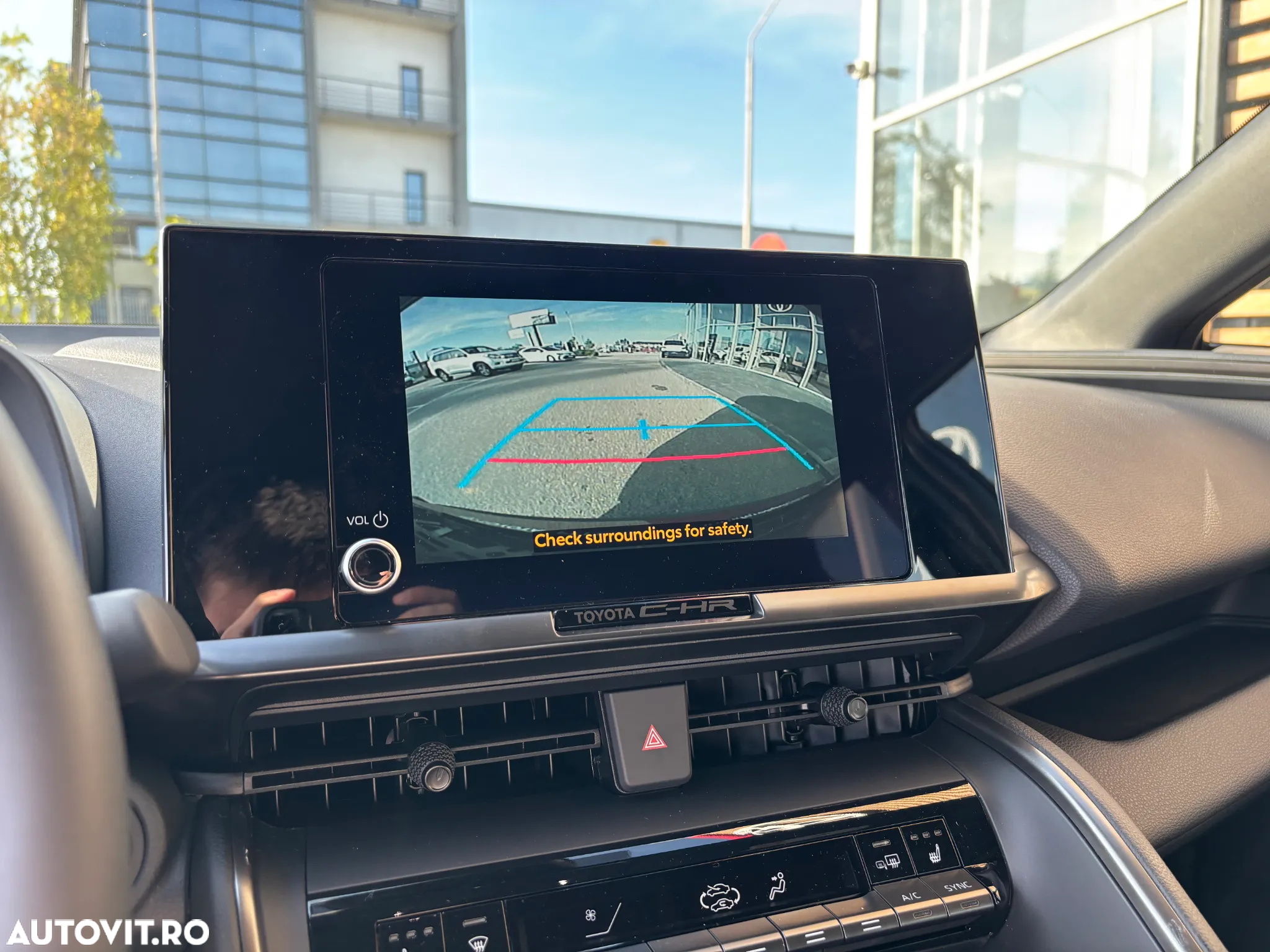 Toyota C-HR - 9