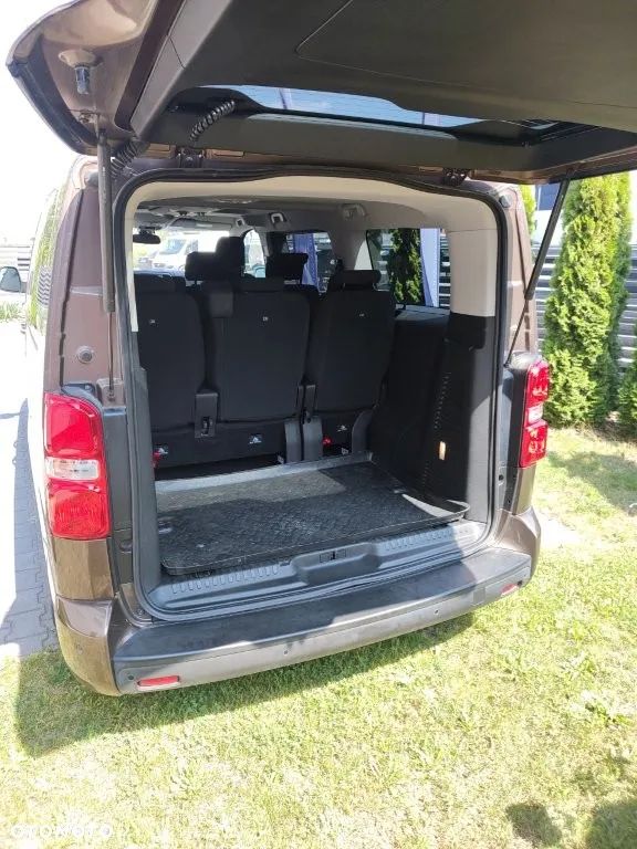 Toyota ProAce Kombi 2.0 D-4D Long 2,8t - 6