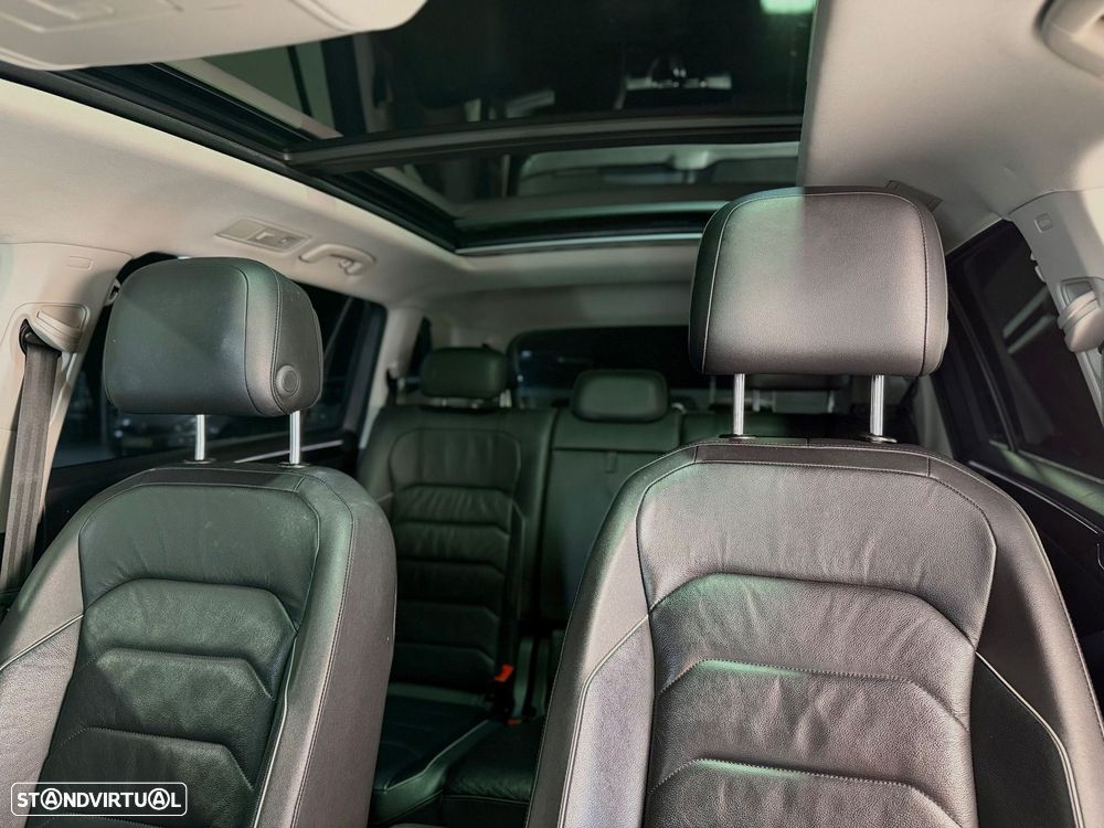 VW Tiguan Allspace 2.0 TDI Highine DSG - 22