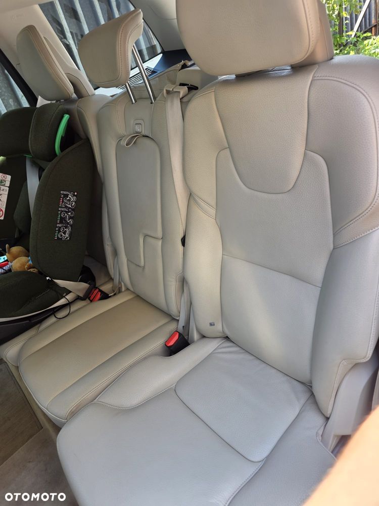 Volvo XC 90 D5 AWD Momentum - 7