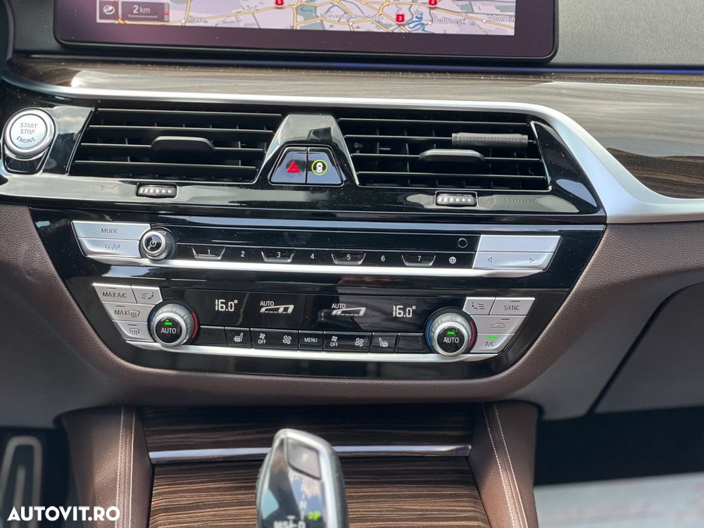 BMW Seria 5 530i AT MHEV - 21