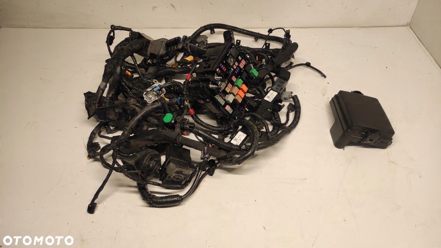 HYUNDAI I20 III SKRZYNKA PUSZKA INSTALACJA 1.0 T-GDI 48V 21-24 91217-Q0130 - 1