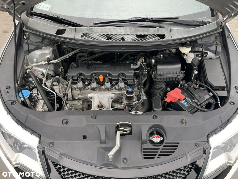 Honda Civic 1.8 i-VTEC Comfort - 17