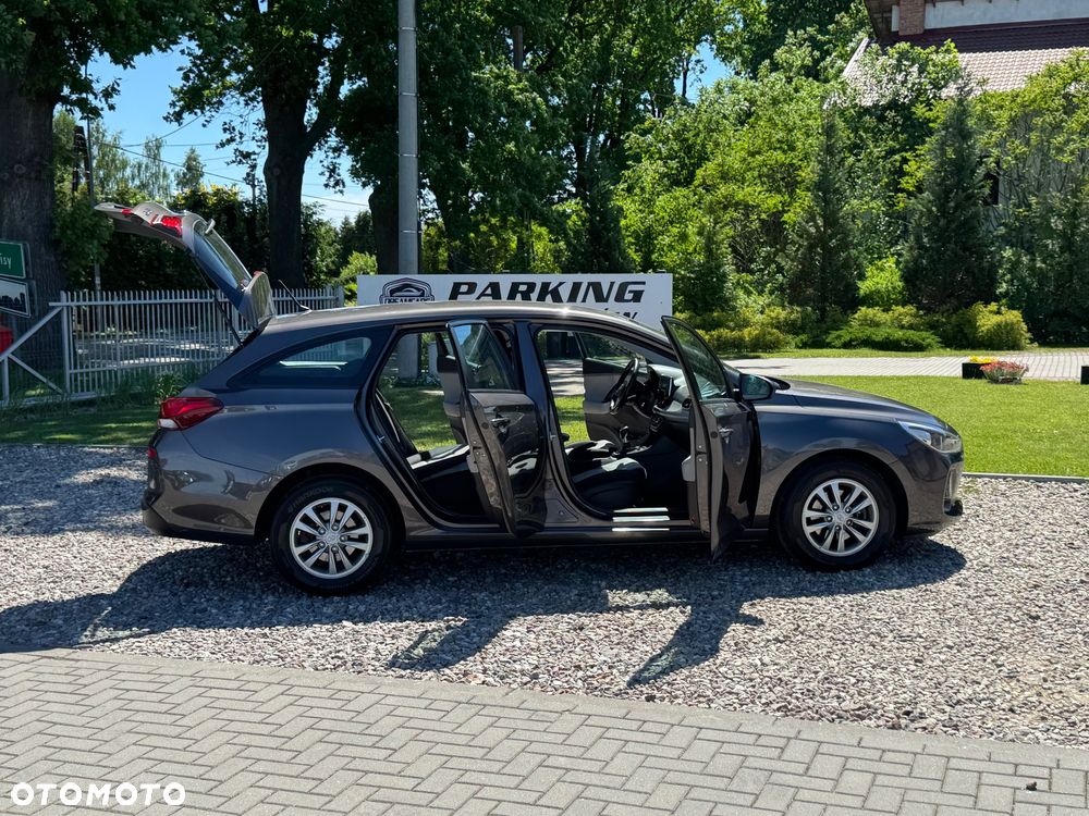 Hyundai i30 - 37
