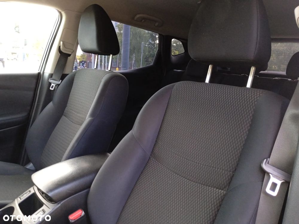Nissan Qashqai 1.2 DIG-T N-Vision - 8