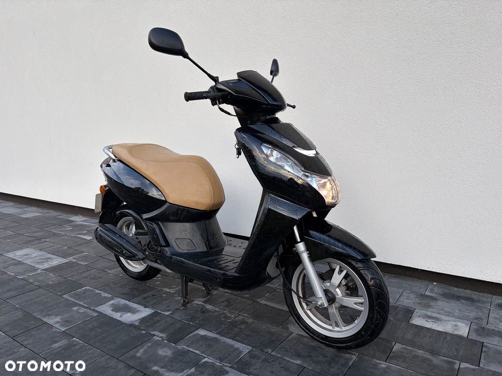Peugeot Kisbee - 3