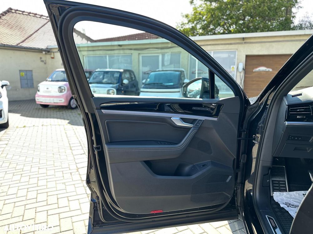 Volkswagen Touareg V6 TSI R-Style - 22