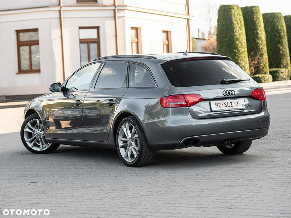 Audi A4 Avant - 14