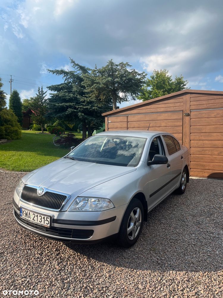 Skoda Octavia 1.6 Tour - 2