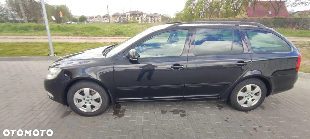 Skoda Octavia 2.0 TDI DPF Elegance DSG - 8