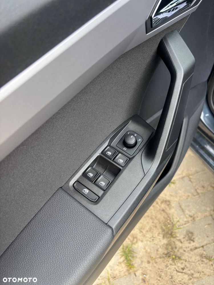 Seat Ibiza 1.0 TSI S&S DSG FR - 17