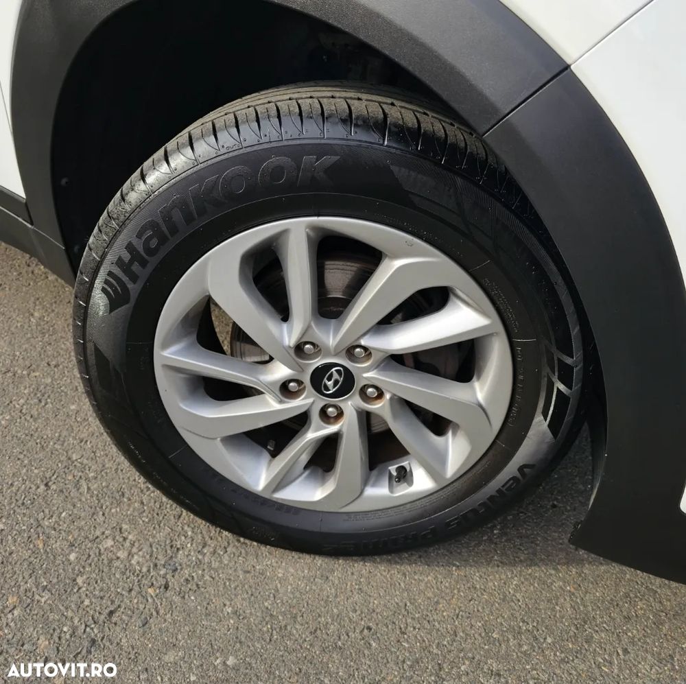 Hyundai Tucson 1.6 GDI 2WD 6MT ISG Comfort - 16