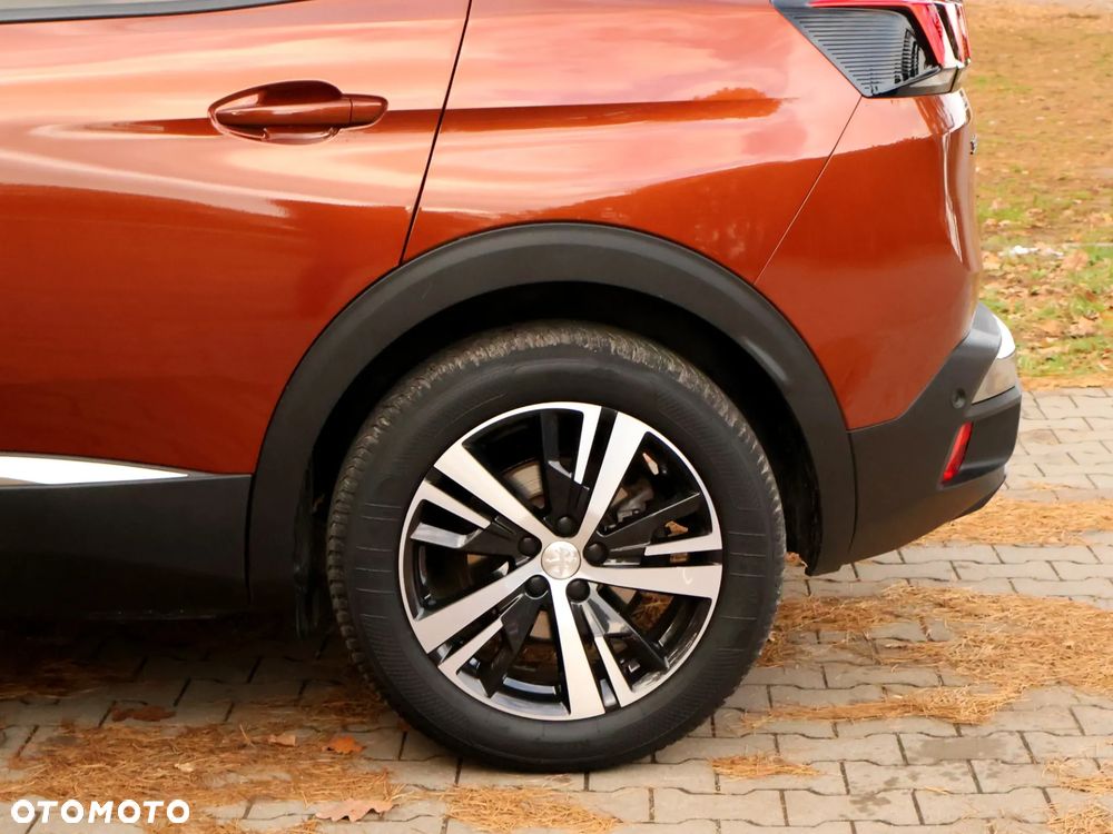 Peugeot 3008 1.2 PureTech Allure - 18