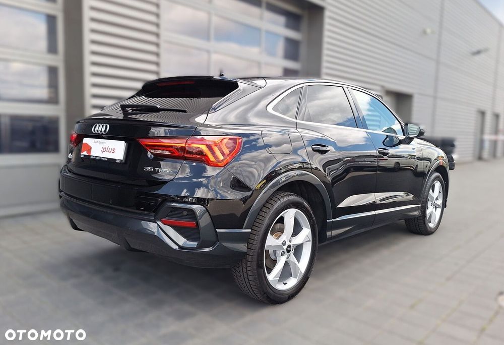 Audi Q3 Sportback - 32