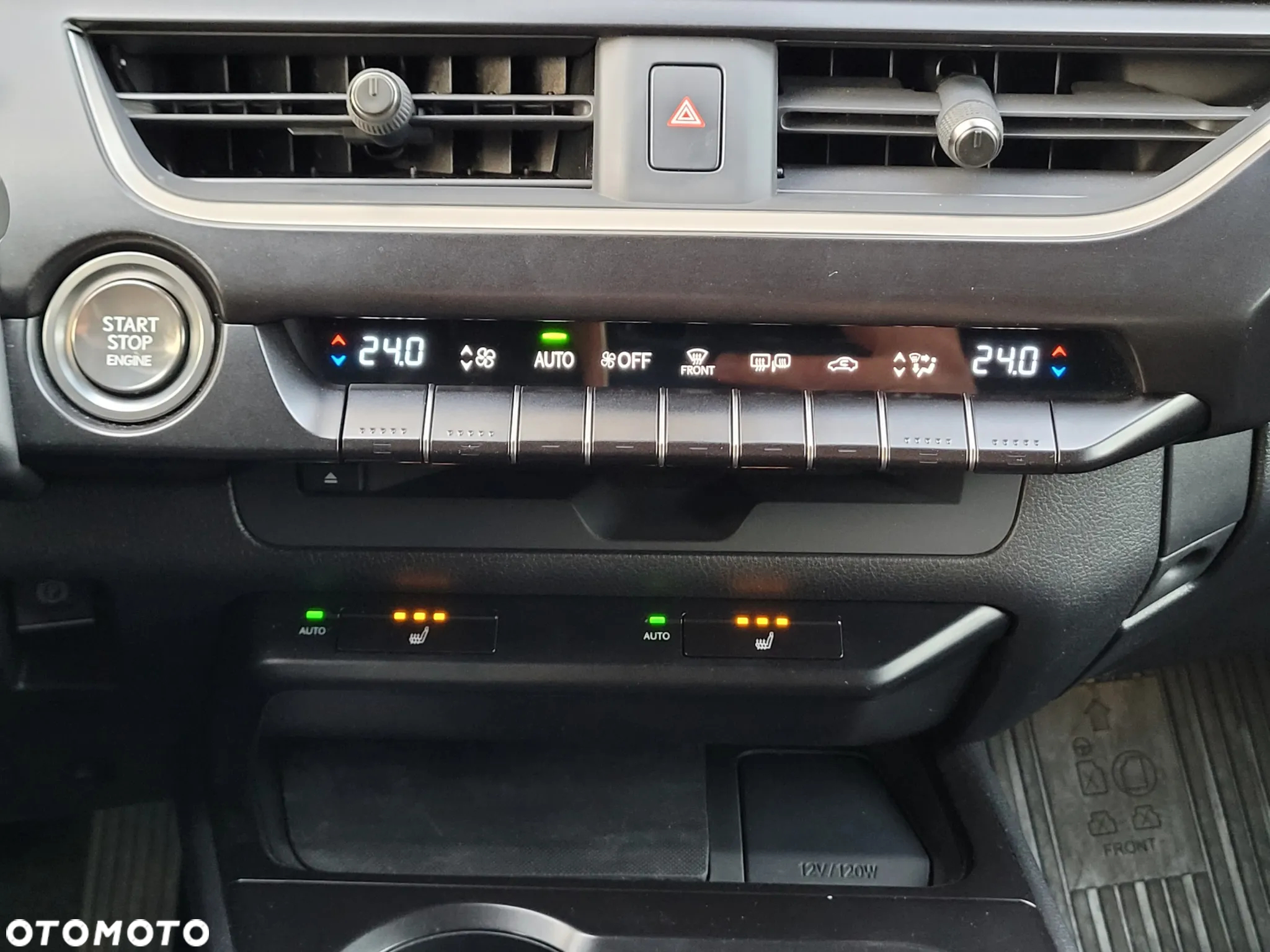 Lexus UX 200 GPF F Impression 2WD - 16