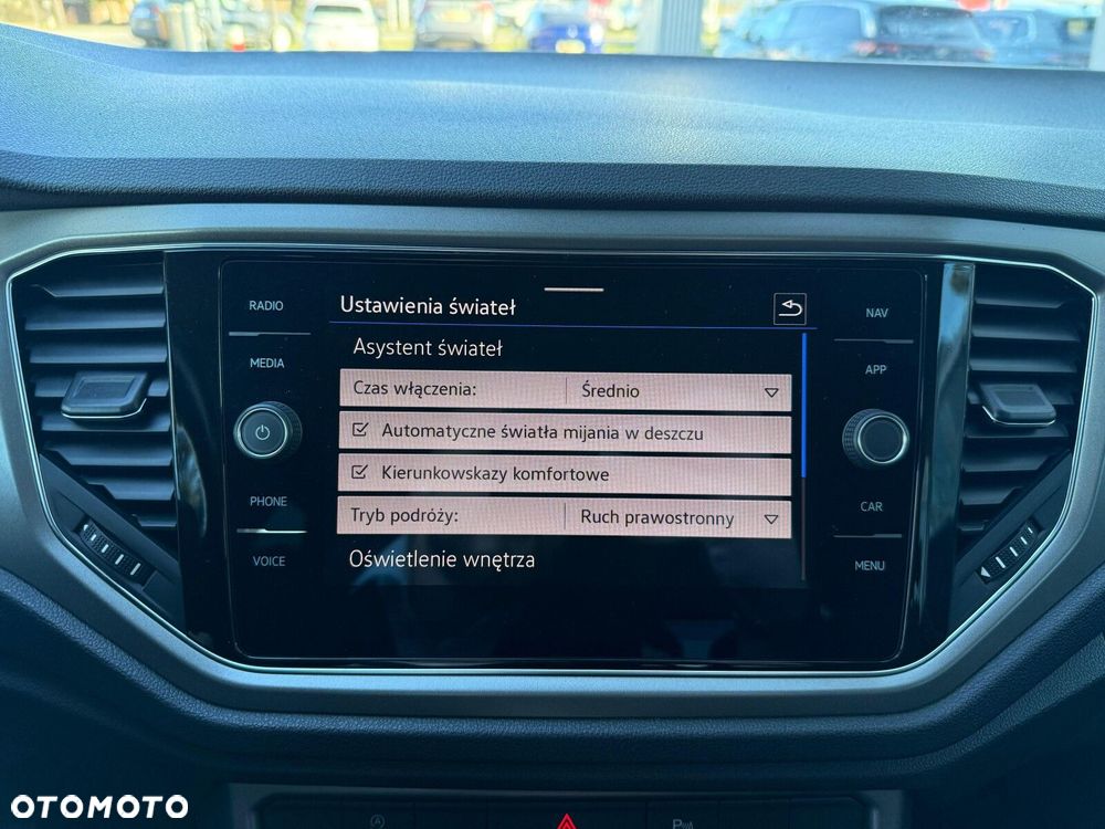 Volkswagen T-Roc 1.5 TSI GPF ACT Advance - 25