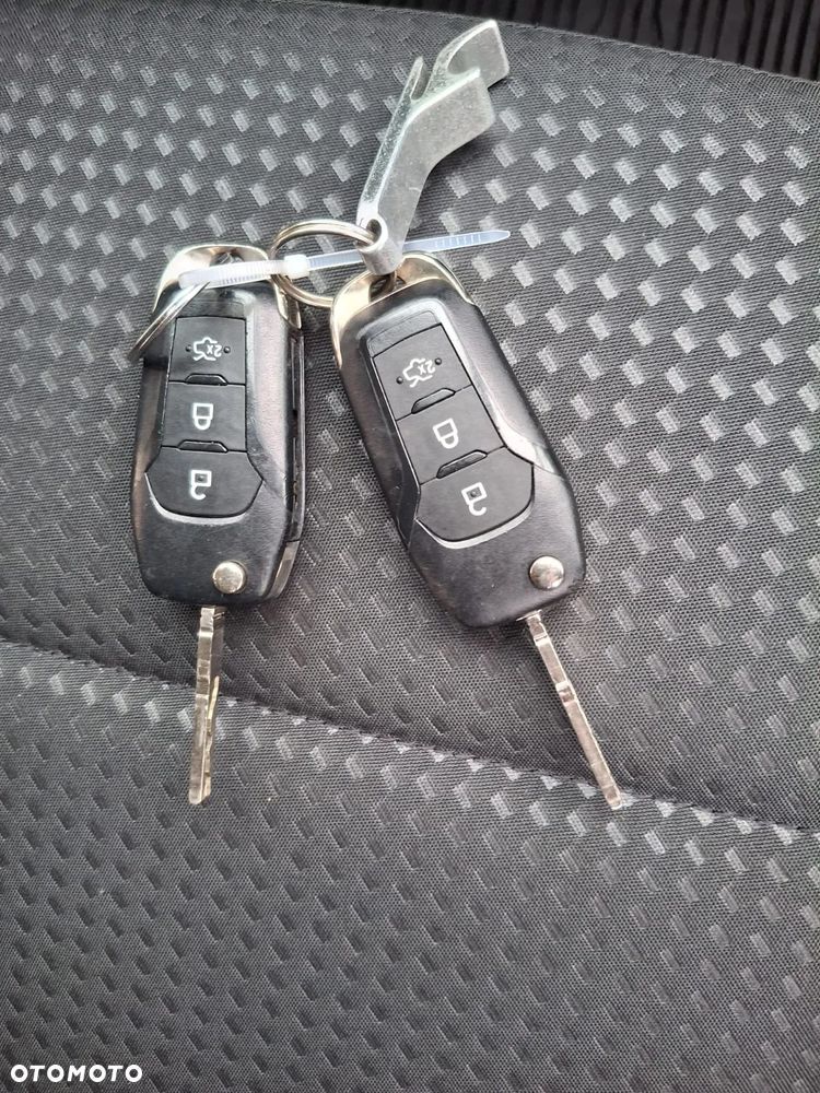 Ford Focus 1.0 EcoBoost Connected - 28