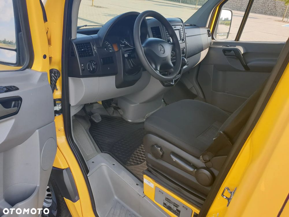Mercedes-Benz SPRINTER - 5