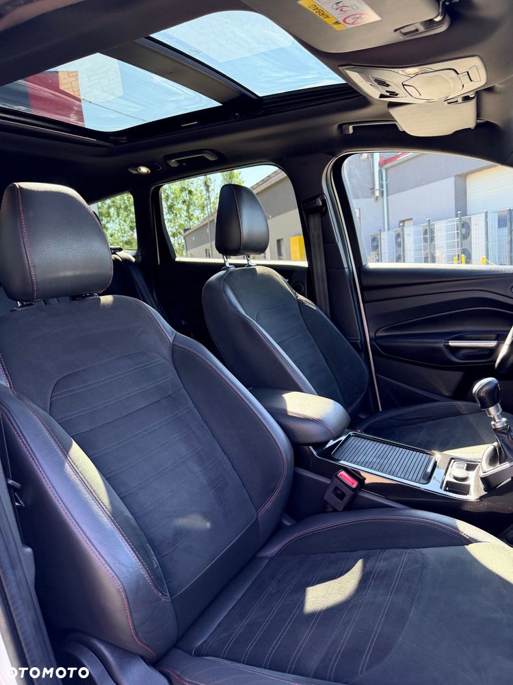 Ford Kuga 1.5 EcoBoost FWD ST-Line ASS MMT6 - 22