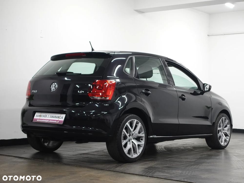 Volkswagen Polo 1.4 16V Trendline - 9
