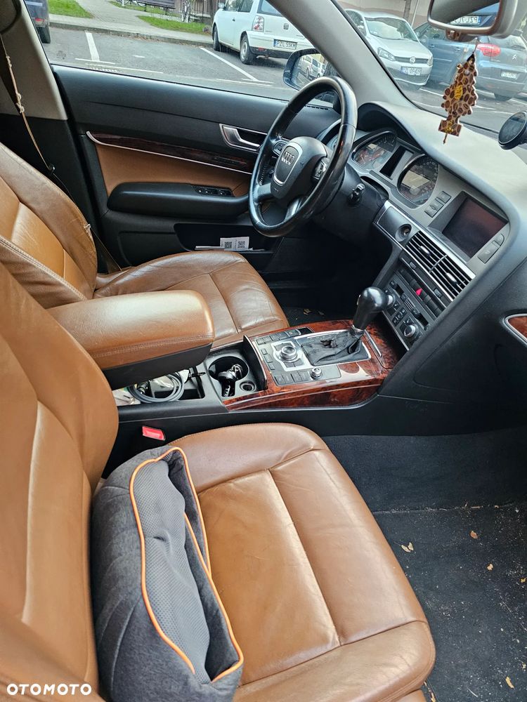 Audi A6 Avant - 16