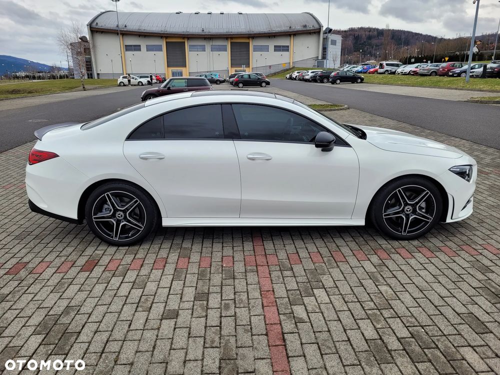 Mercedes-Benz CLA 250 4-Matic AMG Line 7G-DCT - 9