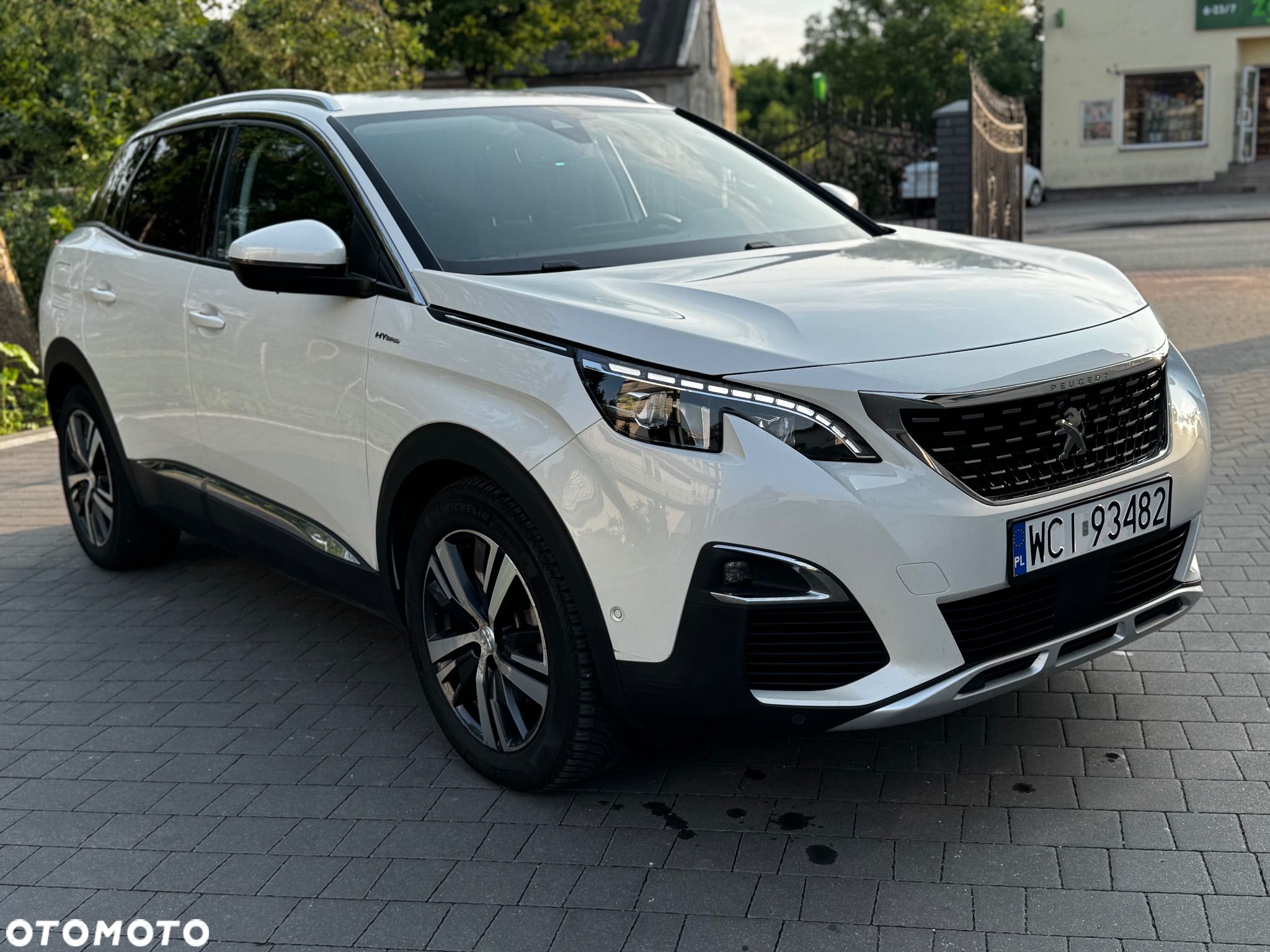 Peugeot 3008 1.6 PureTech Hybrid4 PHEV Allure Pack S&S EAT8 - 1