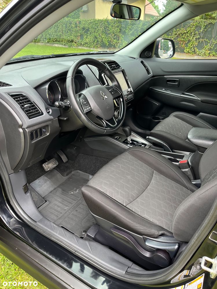 Mitsubishi ASX - 8