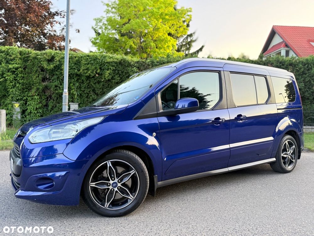 Ford Tourneo Connect Grand - 16