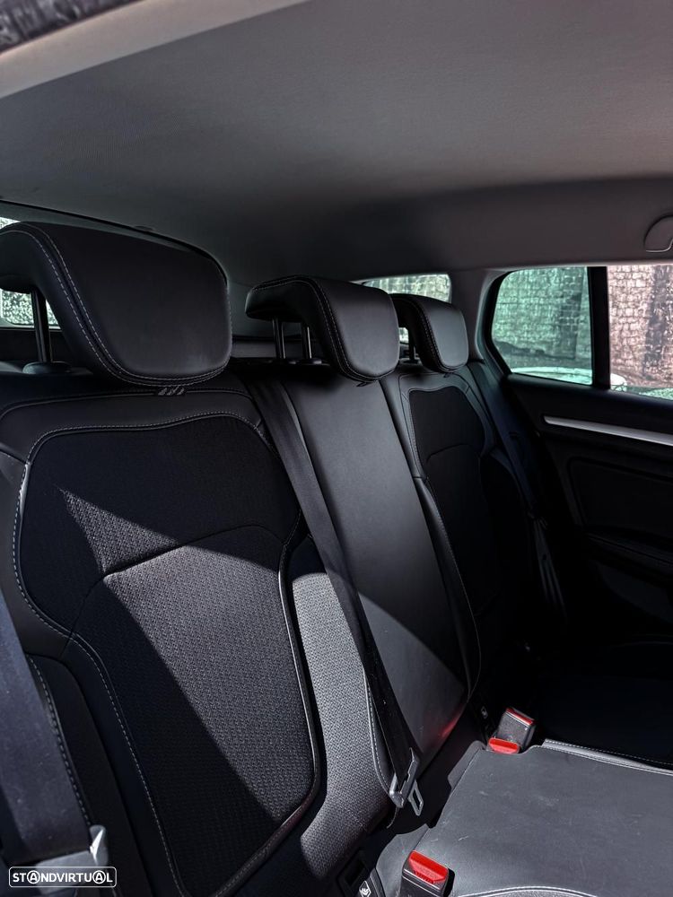 Renault Mégane Sport Tourer 1.5 Blue dCi Intens - 10