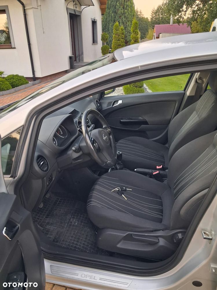 Opel Corsa - 11