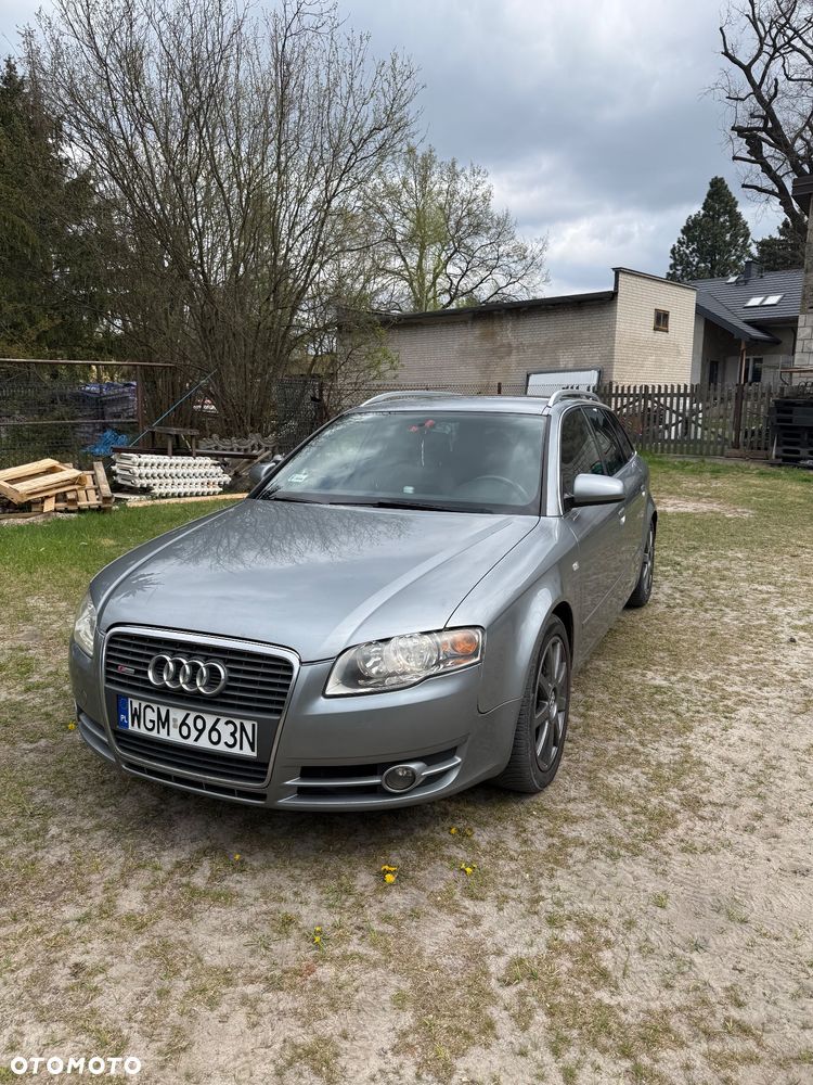Audi A4 Avant 2.0 TDI - 1