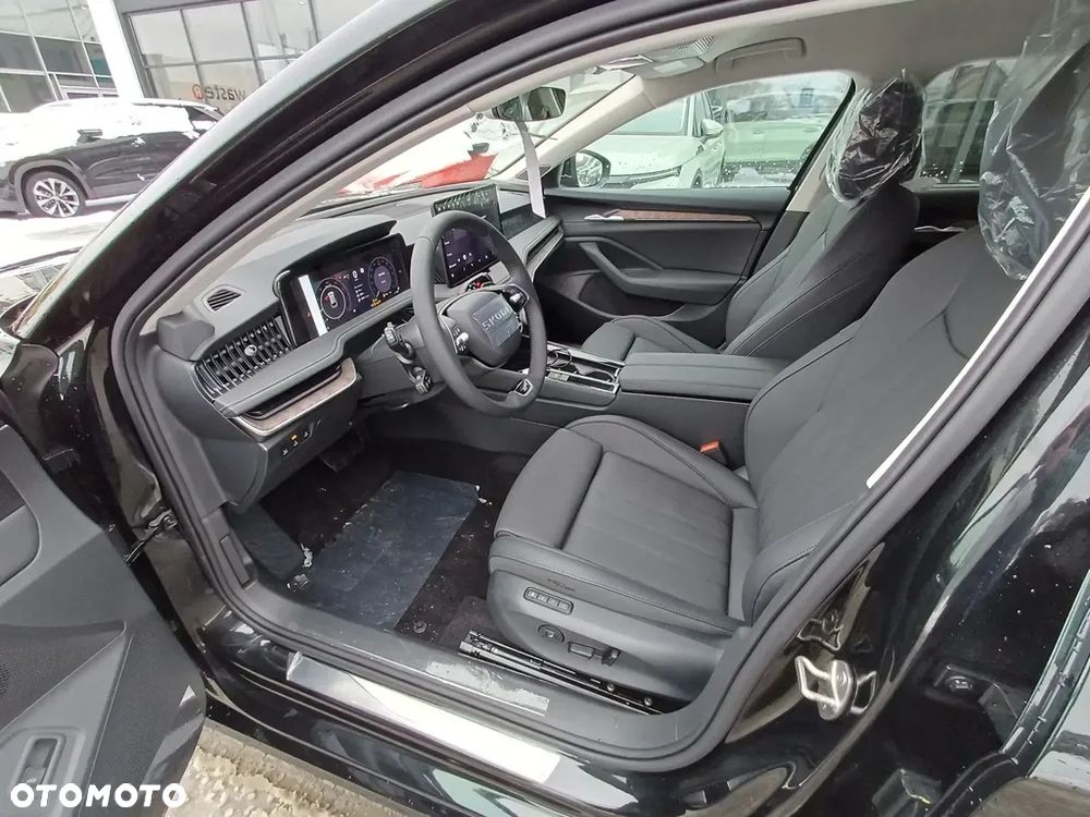 Skoda Superb 2.0 TDI SCR 4x4 L&K DSG - 10