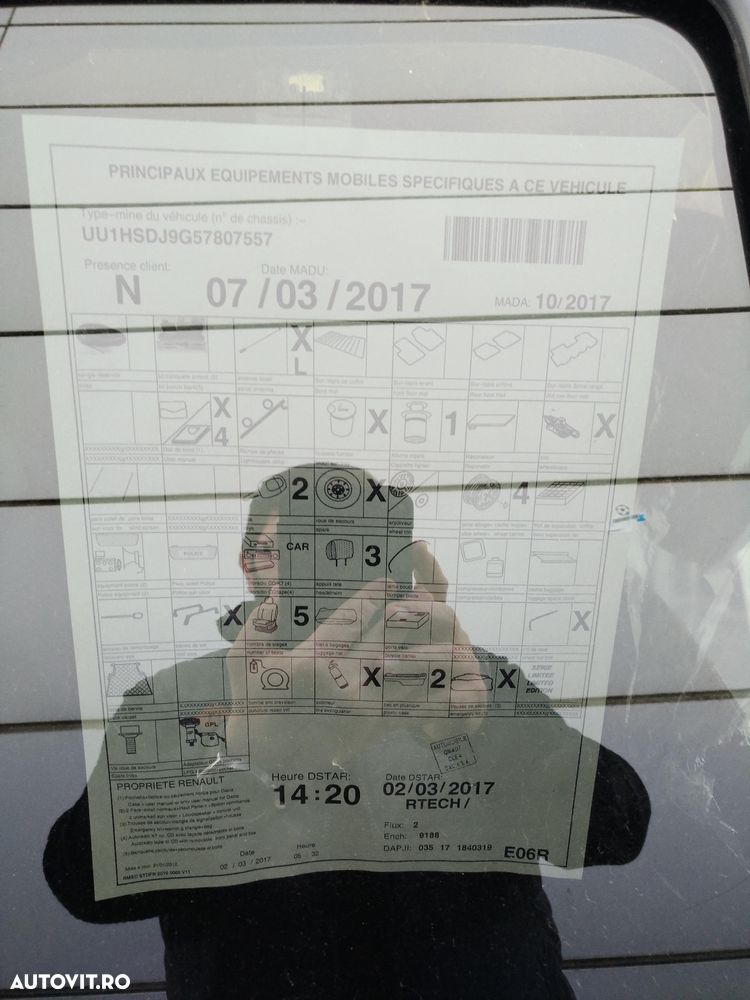 Dacia Duster 1.5 dCi 4x4 Laureate - 11