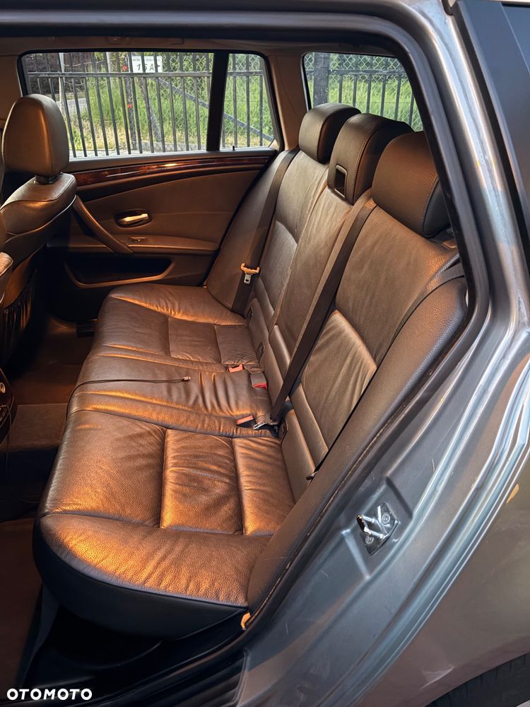 BMW Seria 5 - 26